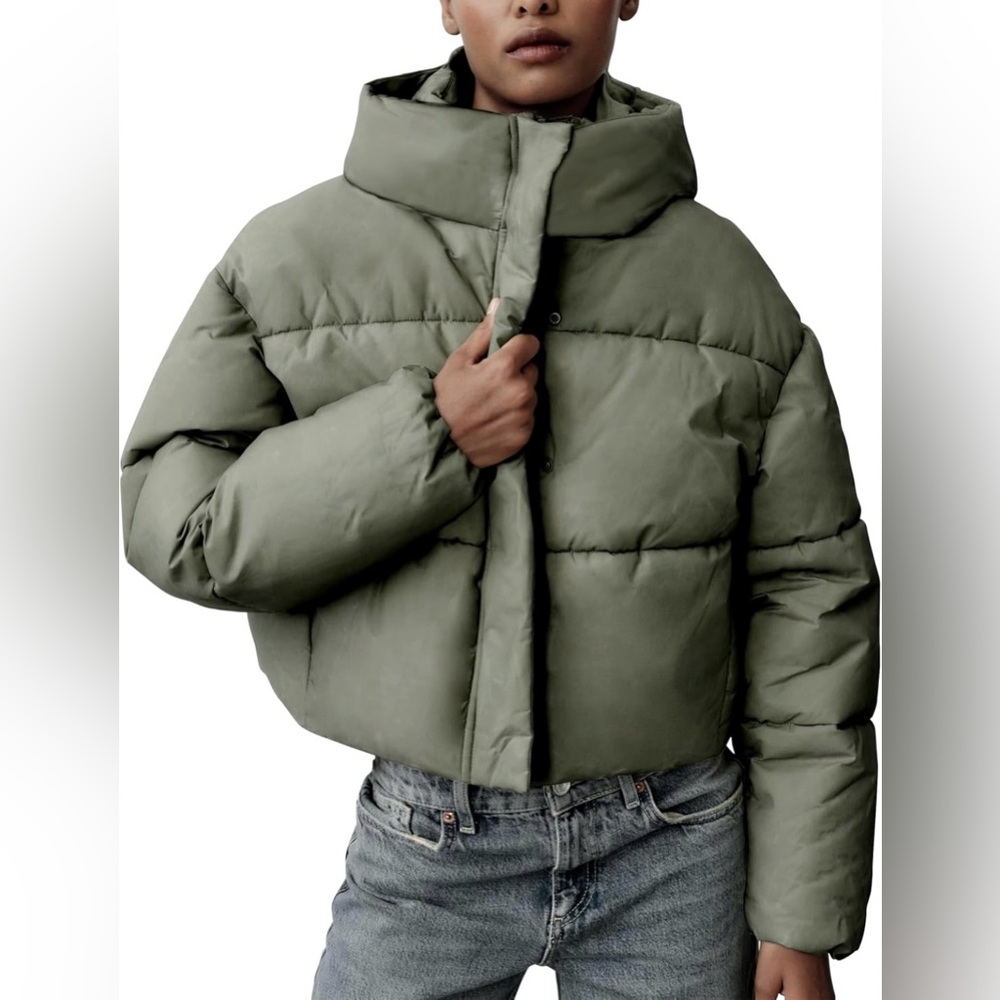 Women’s Winter Crop Hooded Puffer Jacket - Olive, Large